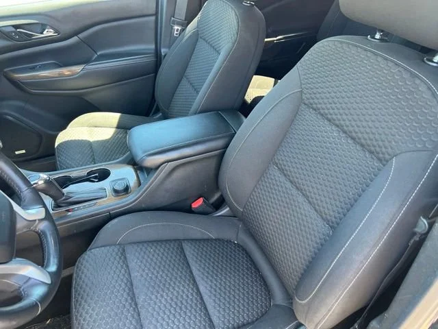 2017 GMC Acadia SLE-2 - Photo 9