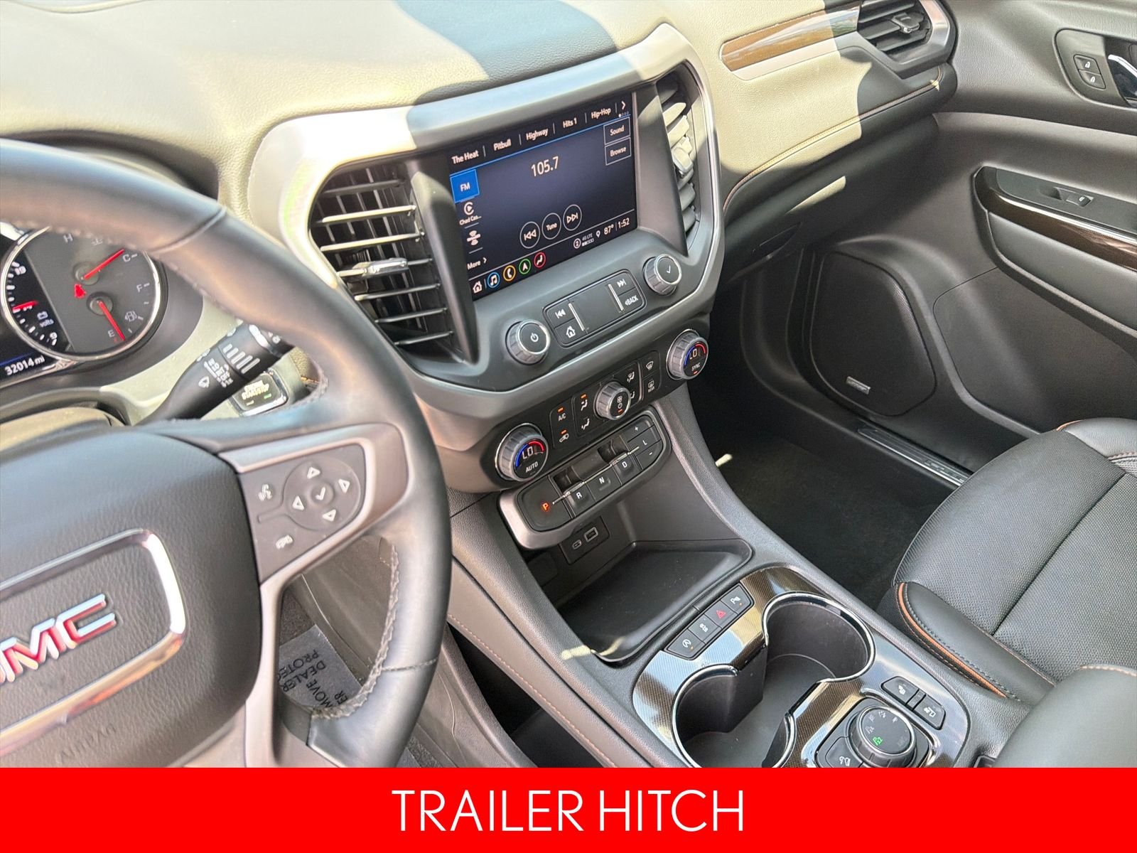 Used 2023 White GMC AT4 image 18