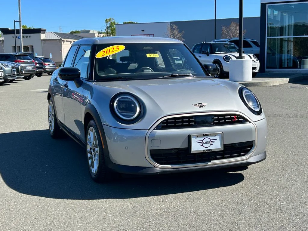 2025 MINI Hardtop 4 Door S - Photo 7