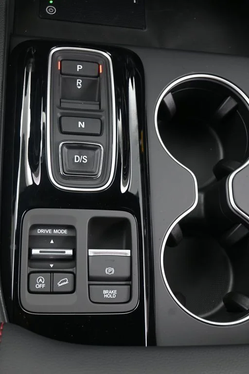 New 2026 Platinum White Pearl Honda Black Edition image 16