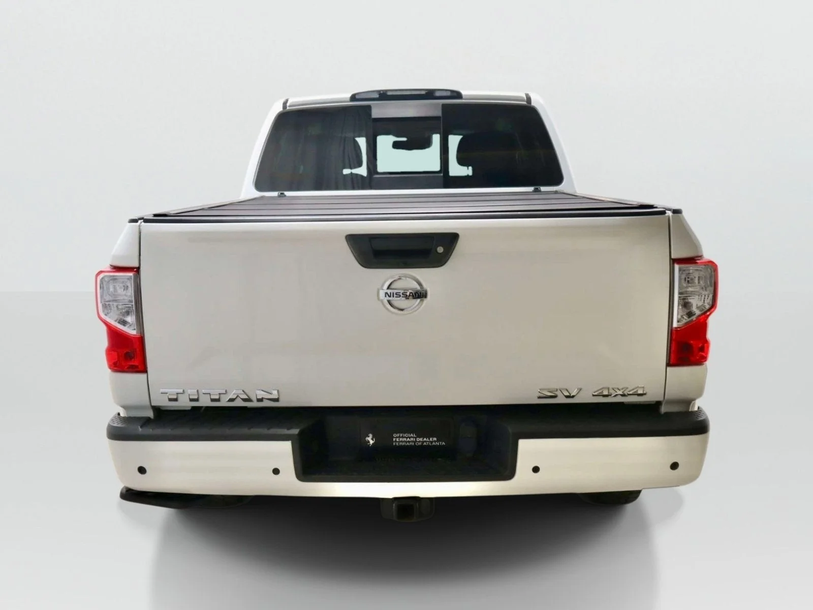 Used 2021 Glacier White Nissan SV image 4