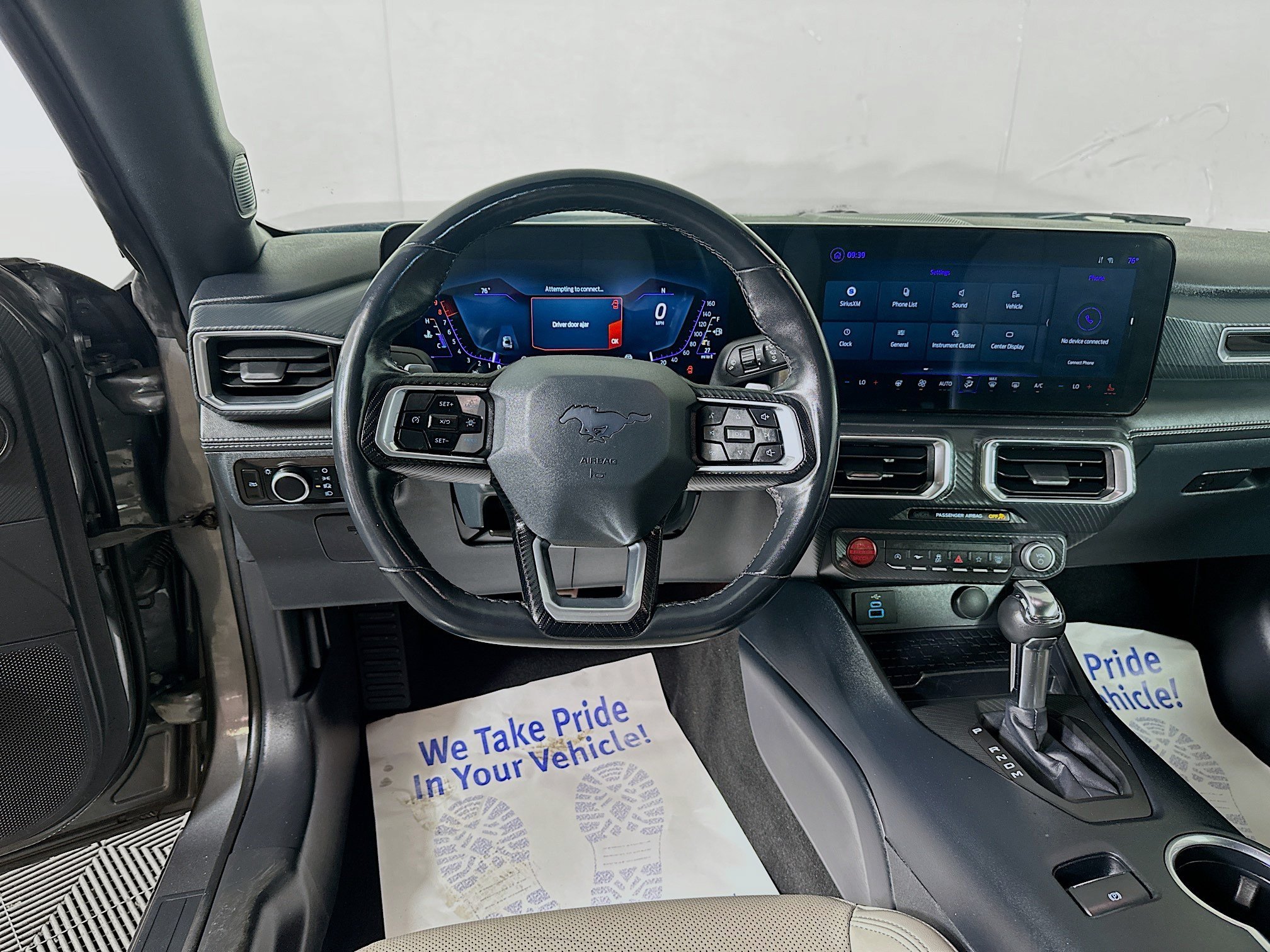 Used 2024 Gray Metallic Ford GT Premium image 21
