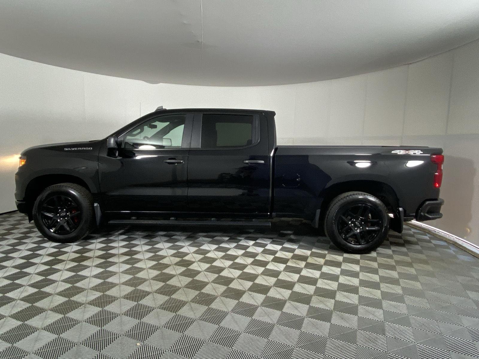 Used 2024 Black Chevrolet Custom image 13