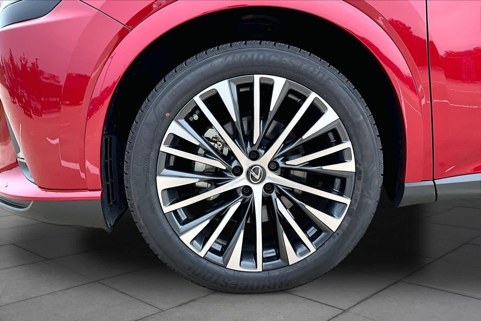 Used 2025 Matador Red Mica Lexus Premium Plus image 11