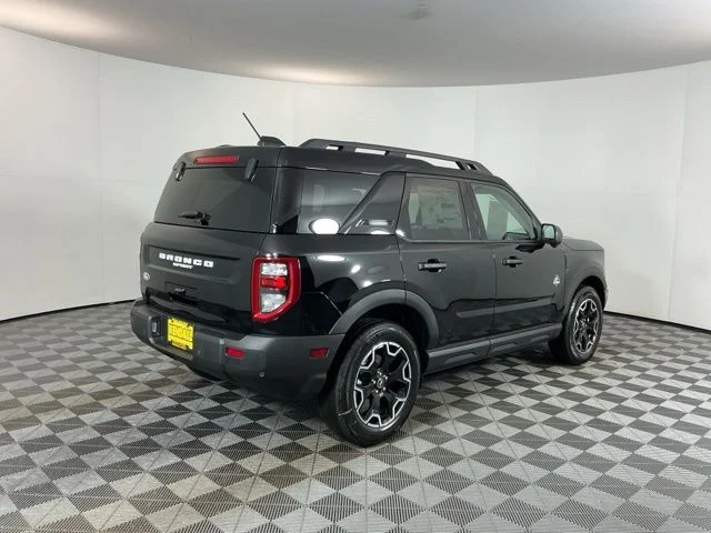 New 2026 Shadow Black Ford Outer Banks image 5
