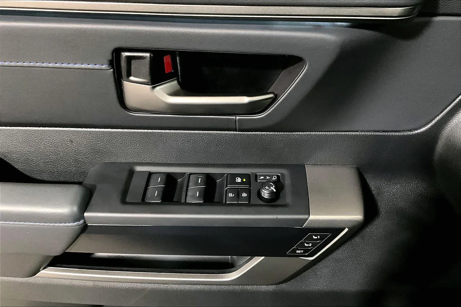 2026 Toyota Tundra Platinum - Photo 36