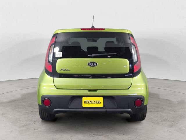 Used 2018 Green Kia Base image 6