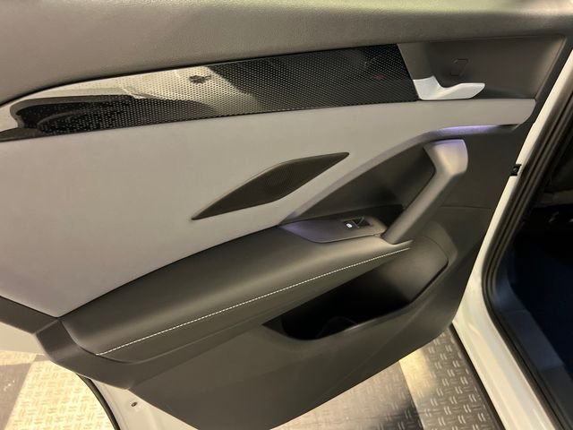 New 2026 White Volkswagen 2.0T SE R-Line Black image 11