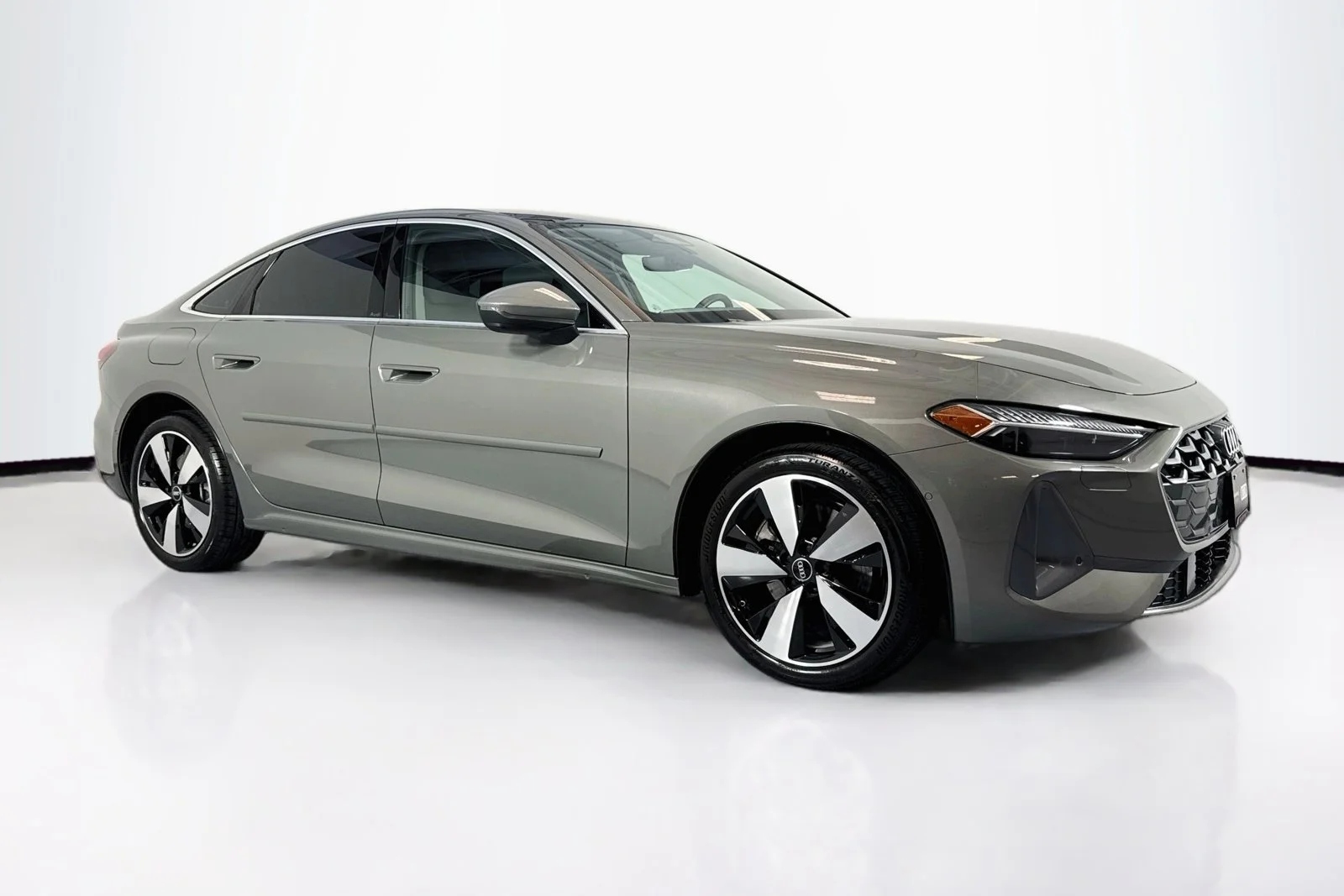 Used 2025 Chronos Grey Audi Premium Plus image 3