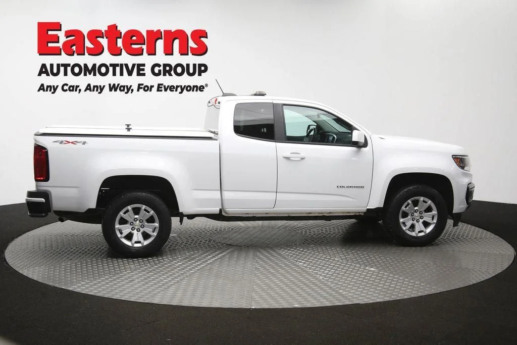 Used 2022 White Chevrolet LT image 47