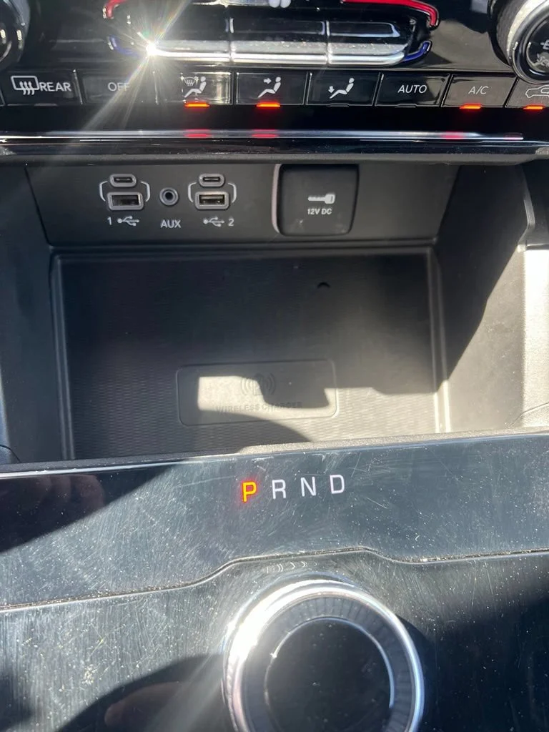 Used 2023 Gray Jeep Altitude image 15