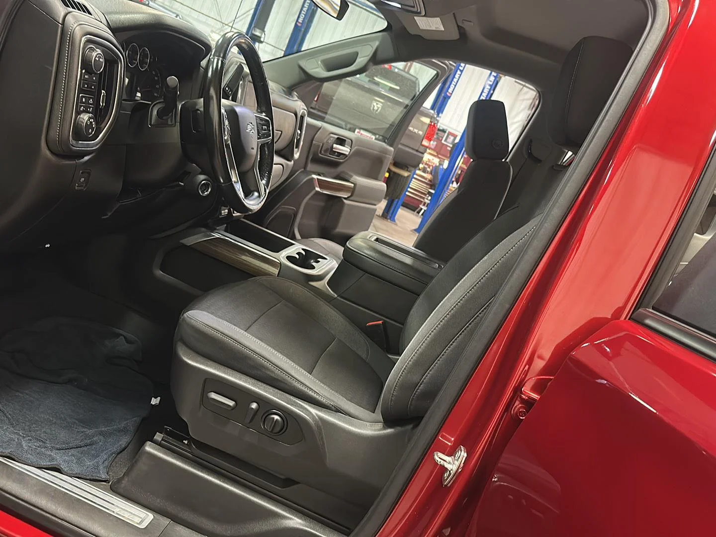 Used 2021 Cherry Red Tintcoat Chevrolet RST image 17