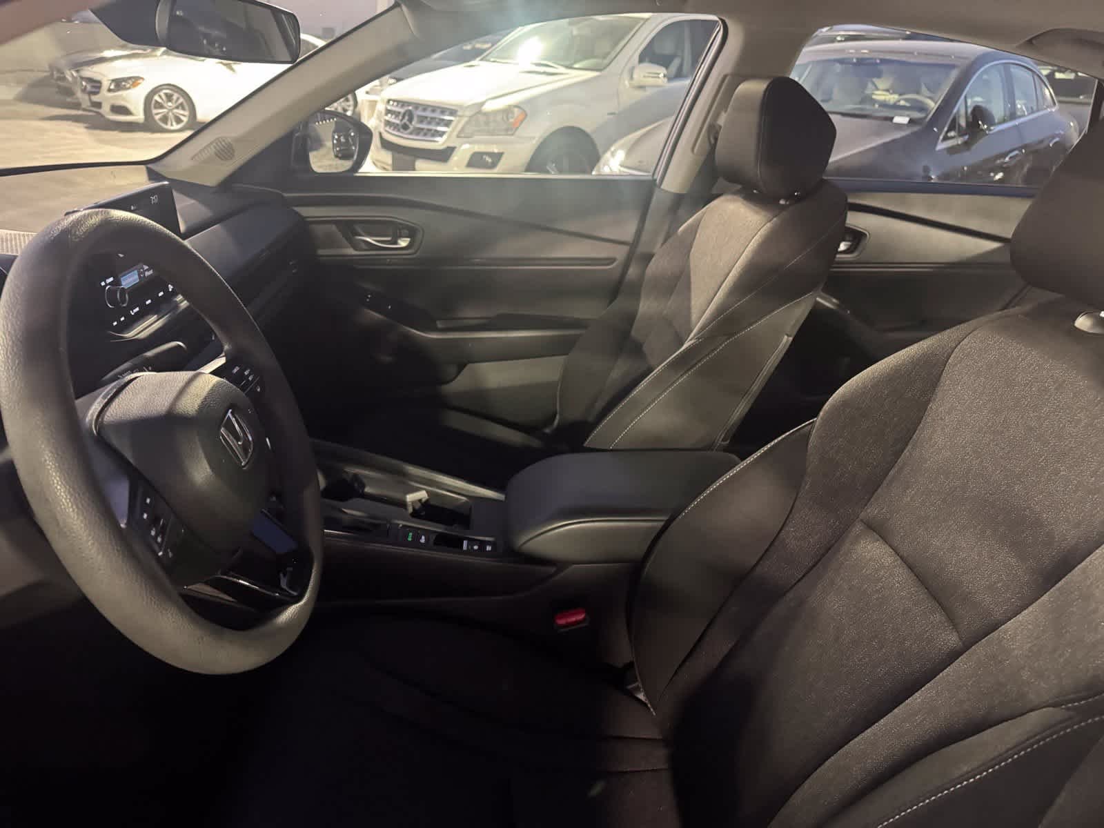 Used 2024 Canyon River Blue Metallic Honda EX image 6