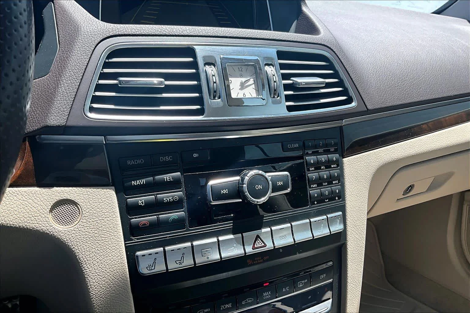 Used 2014 Polar White Mercedes-Benz E 350 image 33