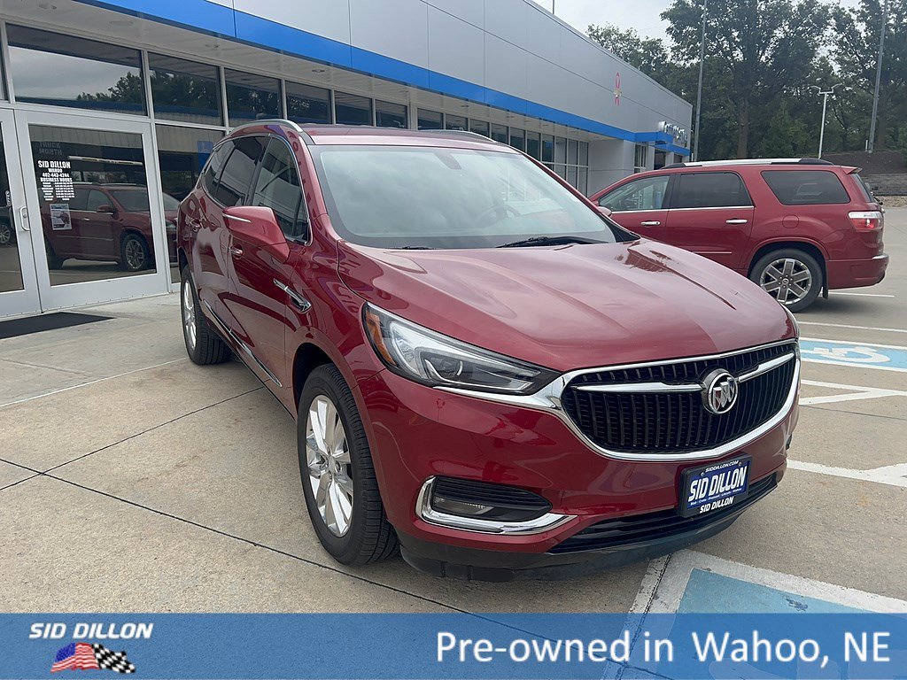 Used 2019 Red Quartz Tintcoat Buick Essence image 8