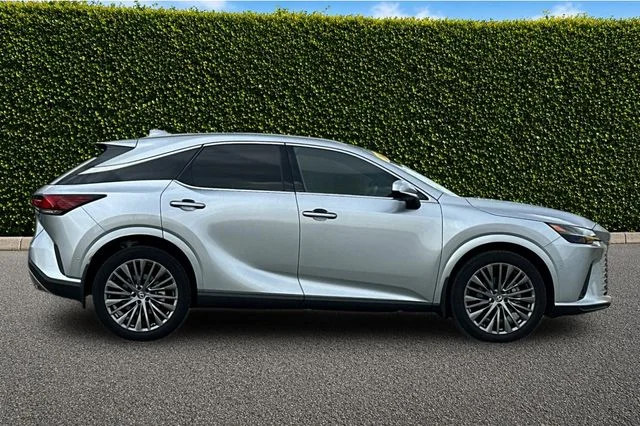 Certified Used 2025 Silver Lexus 350h Luxury image 3