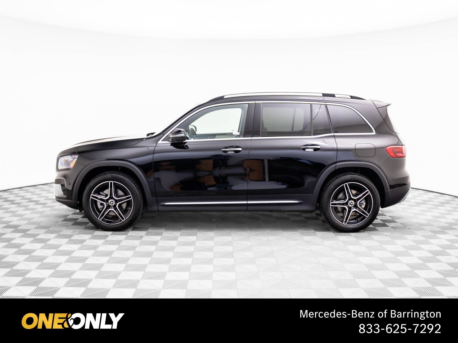 New 2026 Night Black Mercedes-Benz GLB 250 image 42