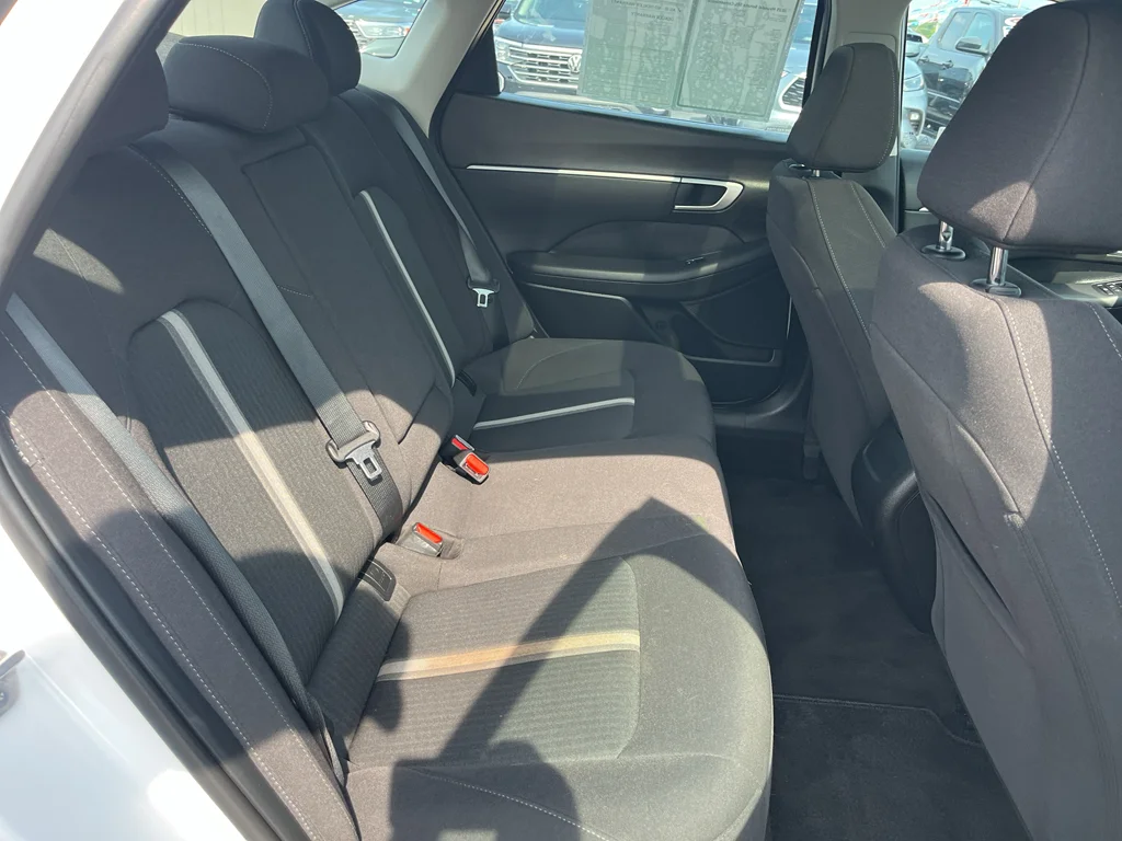 Used 2025 Serenity White Hyundai SEL Convenience image 24