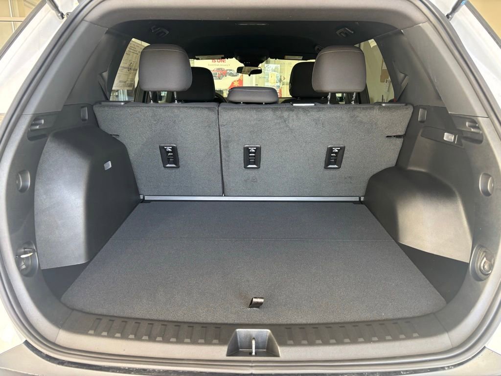 2026 Chevrolet Equinox LT - Photo 25