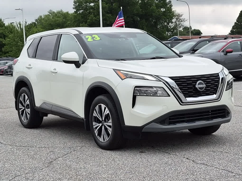 Certified Used 2023 Pearl White Tricoat Nissan SV image 2