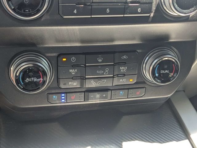 Used 2020 Black Ford Lariat image 24
