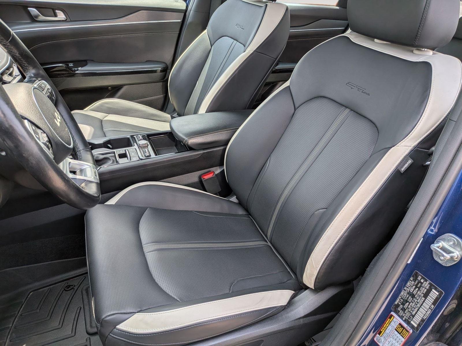 Used 2025 Yacht Blue Kia GT-Line image 28