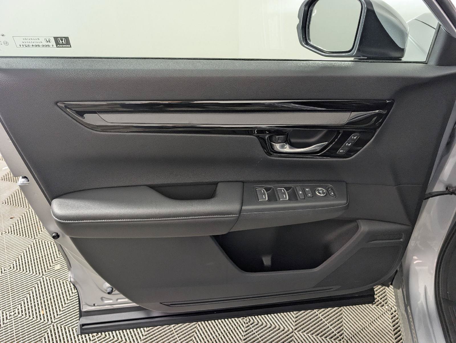 2025 Honda CR-V EX-L - Photo 46