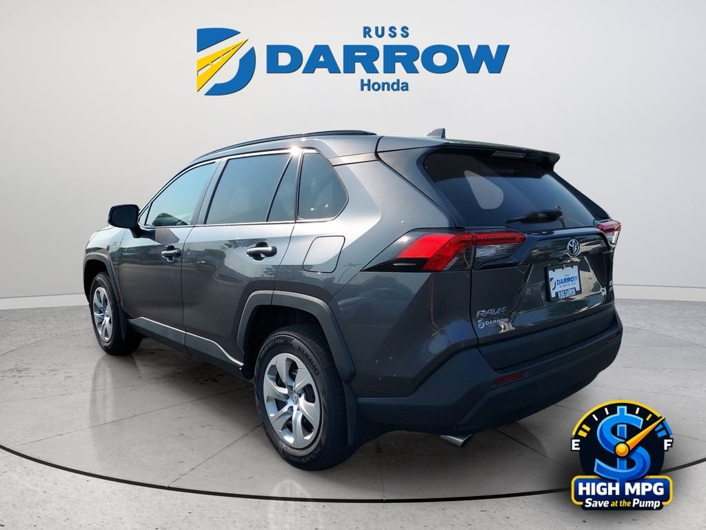 Used 2020 Gray Toyota LE image 3