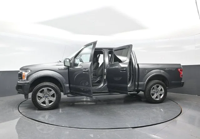Certified Used 2019 Magnetic Ford XLT image 60