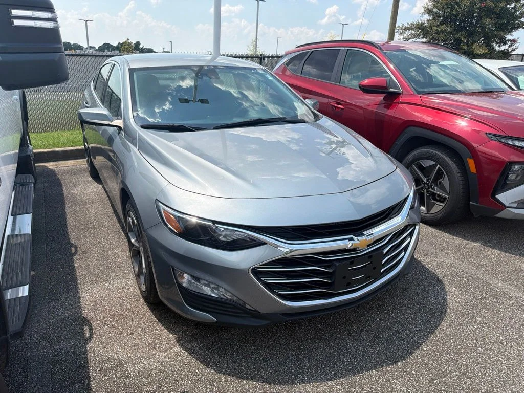 1G1ZD5ST6RF130187
