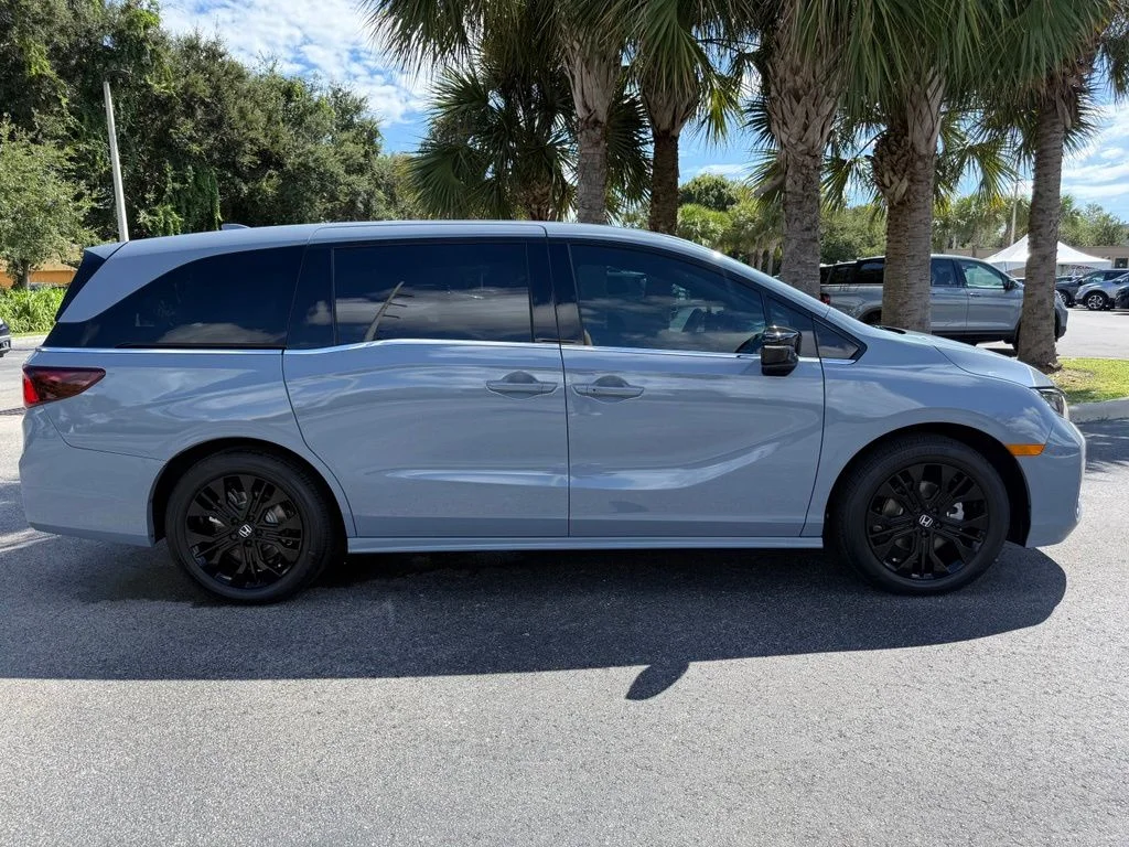 New 2026 Sonic Gray Pearl Honda Sport-L image 6