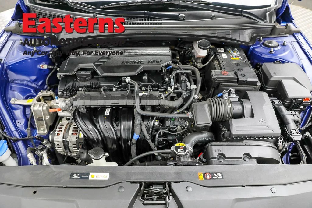 Used 2023 Blue Hyundai SE image 7