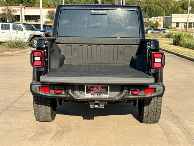 New 2026 Black Clear-Coat Exterior Paint Jeep Rubicon image 23