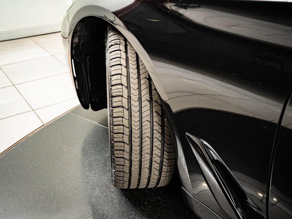 Used 2023 Black Sapphire Metallic BMW 540i xDrive image 52