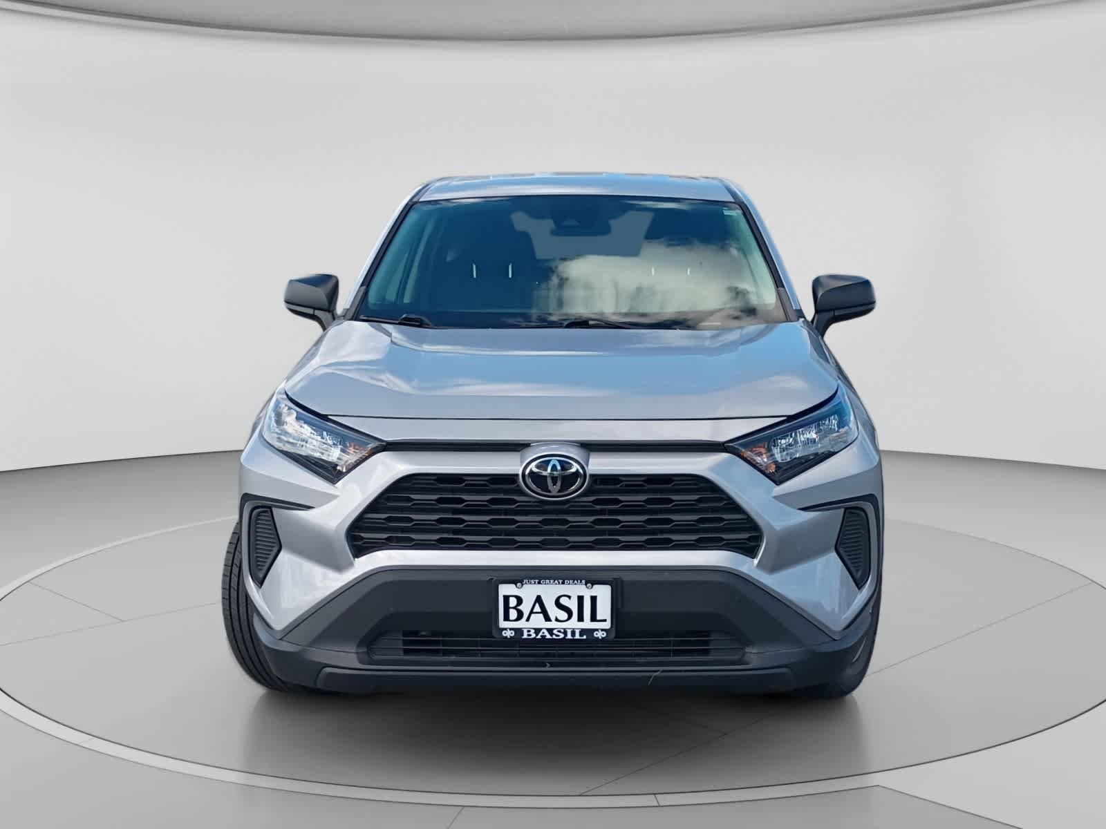 Used 2022 Silver Sky Metallic Toyota LE image 8