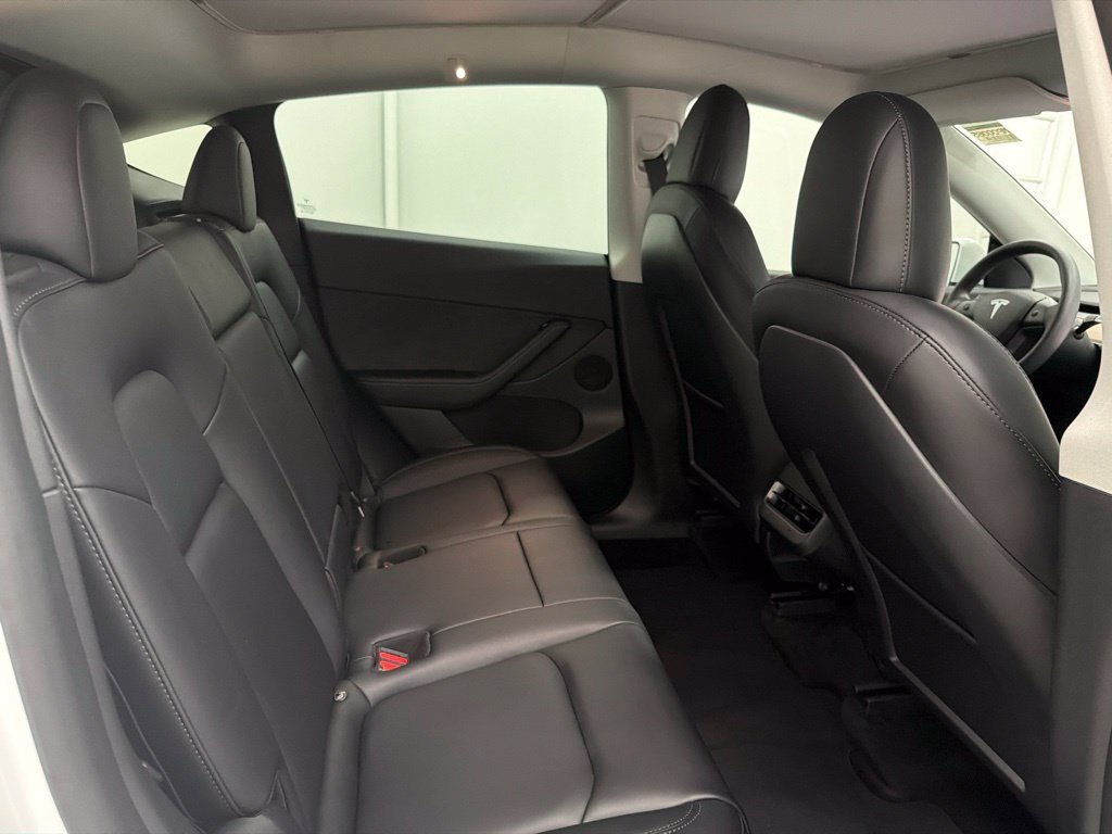 Used 2022 White Tesla Performance image 25