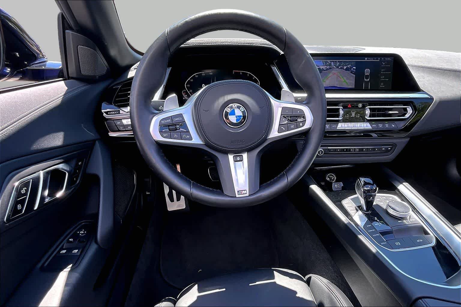 Certified Used 2026 Portimao Blue Metallic BMW sDrive30i image 6