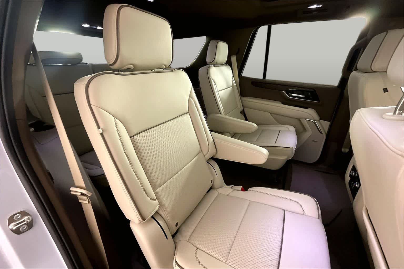Certified Used 2026 Glacier White Tricoat GMC Denali image 21