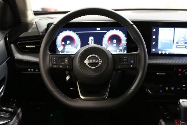 2026 Nissan KICKS SR - Photo 17