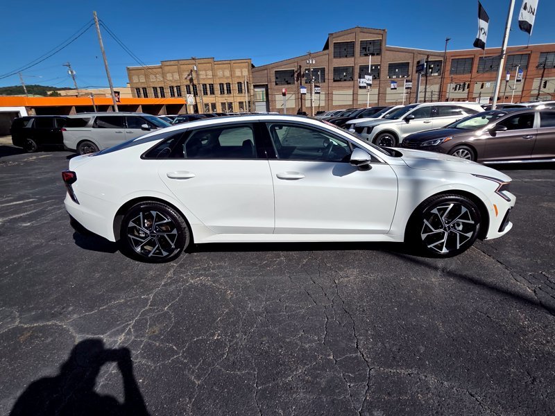 Used 2026 White Kia EX image 8