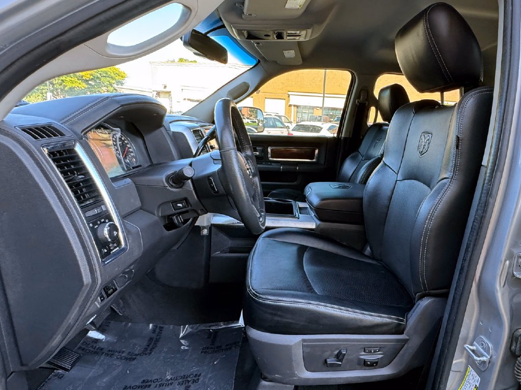 Used 2012 Silver Ram Laramie image 18