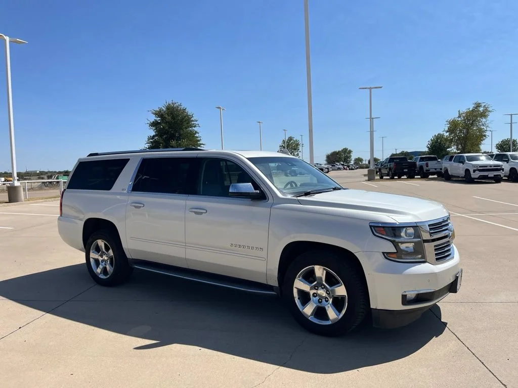 Used 2015 WHITE DIAMOND TRICOAT Chevrolet LTZ image 7