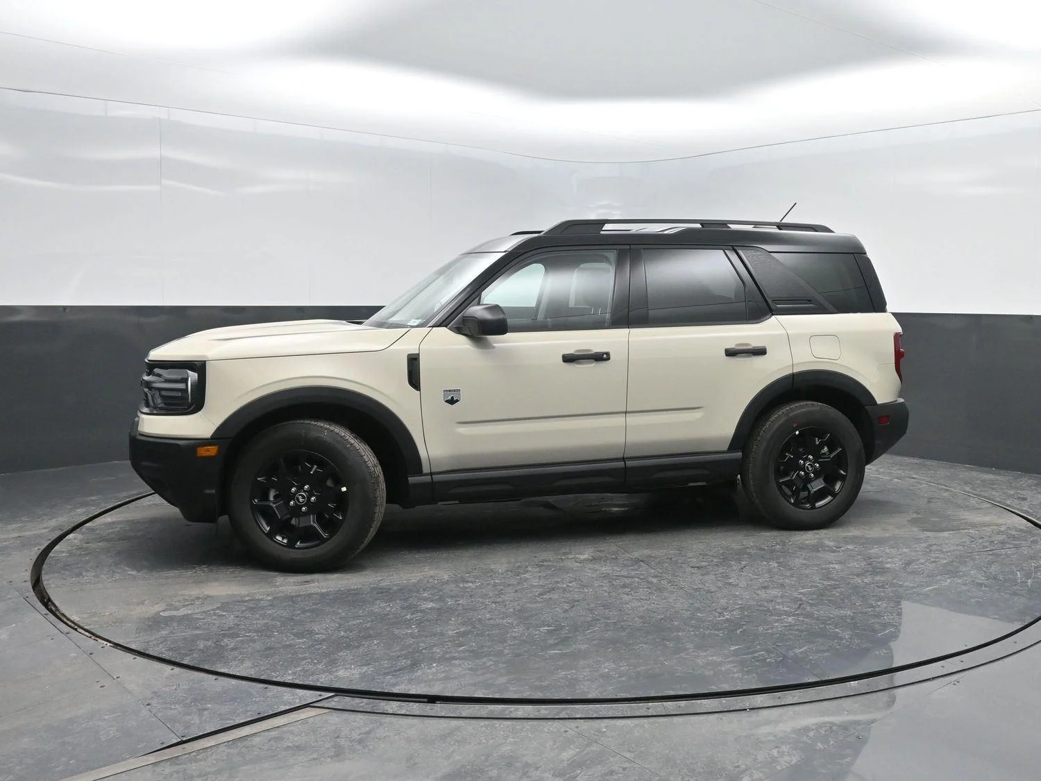 New 2025 Desert Sand Ford Big Bend® image 1