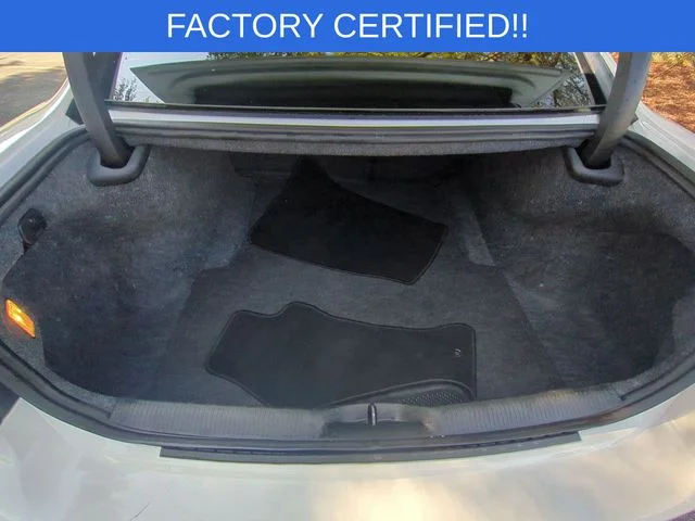 Used 2023 White Dodge SXT image 33