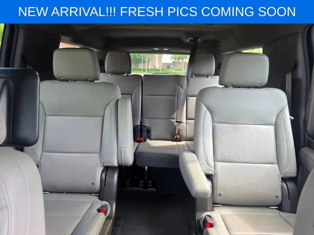 Used 2021 IRIDESCENT PEARL TRICOAT Chevrolet LT image 13