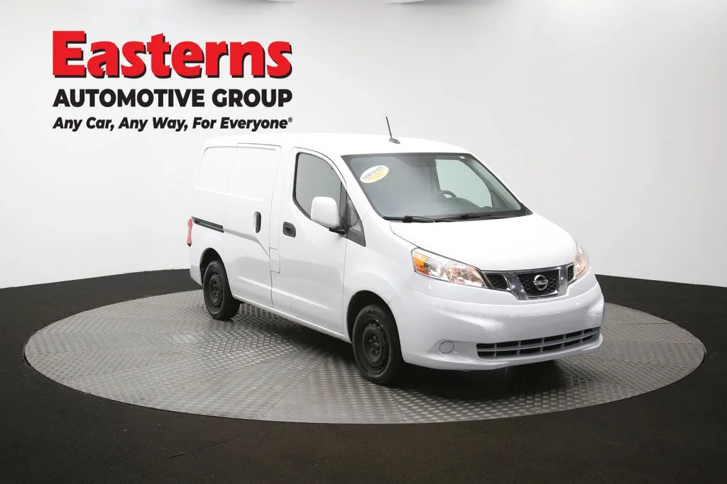 Used 2020 White Nissan SV image 49