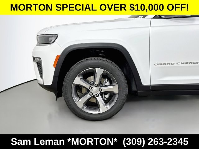 New 2026 Bright White Clear-Coat Exterior Paint Jeep Limited image 31