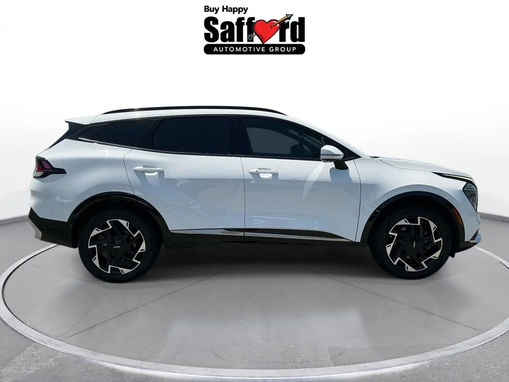 Used 2024 White Kia SX-Prestige image 8