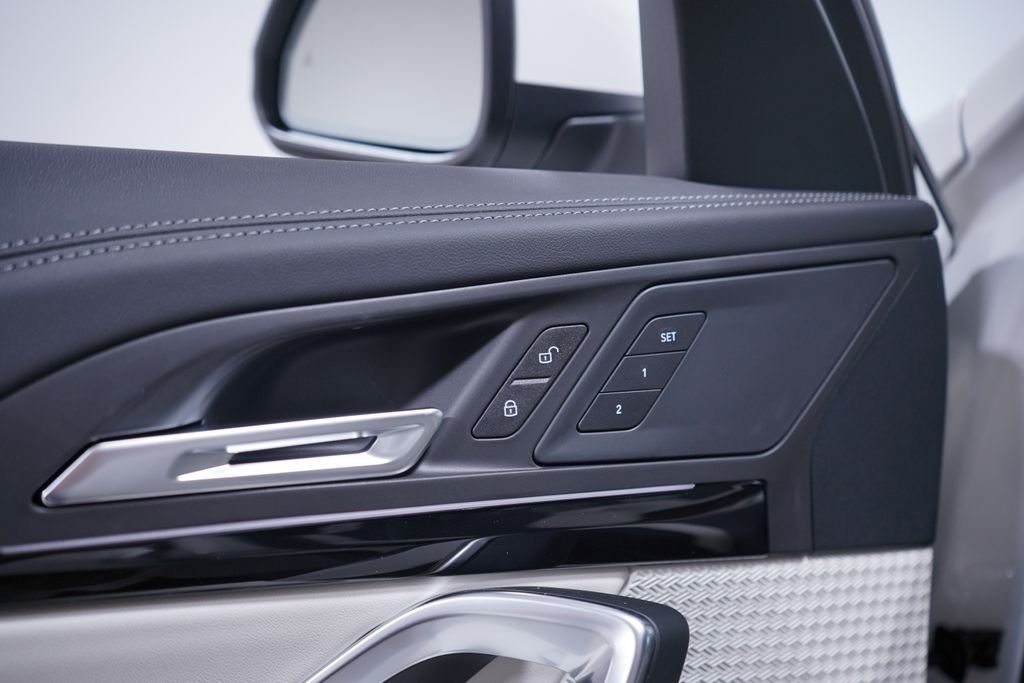 New 2027  BMW xDrive28i image 21