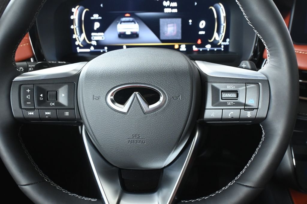 New 2027 2T RAD WHT INFINITI Autograph AWD image 19